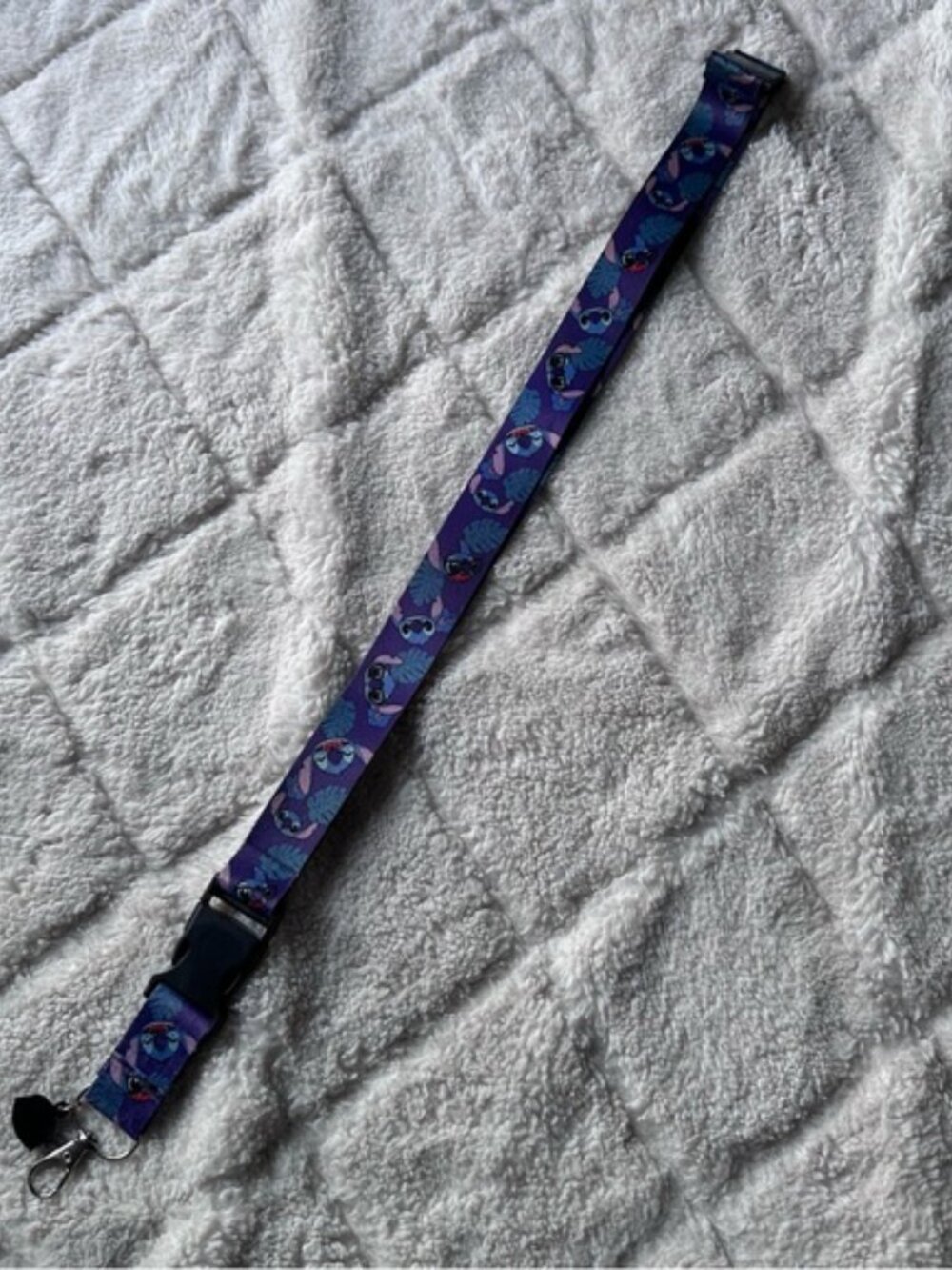 Disney | Stitch Unisex Blue and Purple Detachable Lanyard | Size 10" - Picture 6 of 7